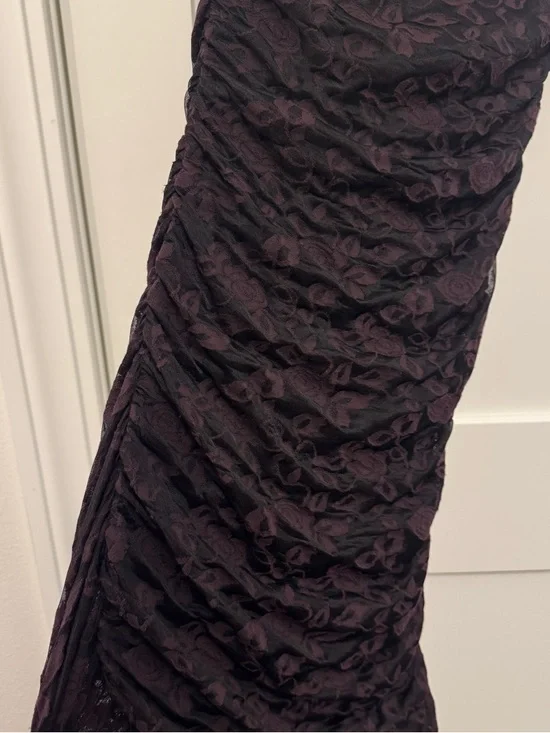 Free People Burgundy and Black Lace Mini Dress Ruched Sides Key Hole Back Med - Picture 10 of 12